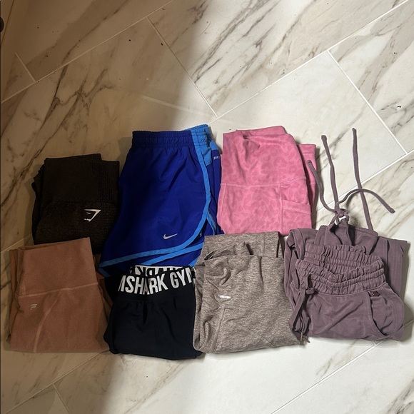 Gymshark Pants - 7 pairs of Athletic women’s bottoms shorts and leggings